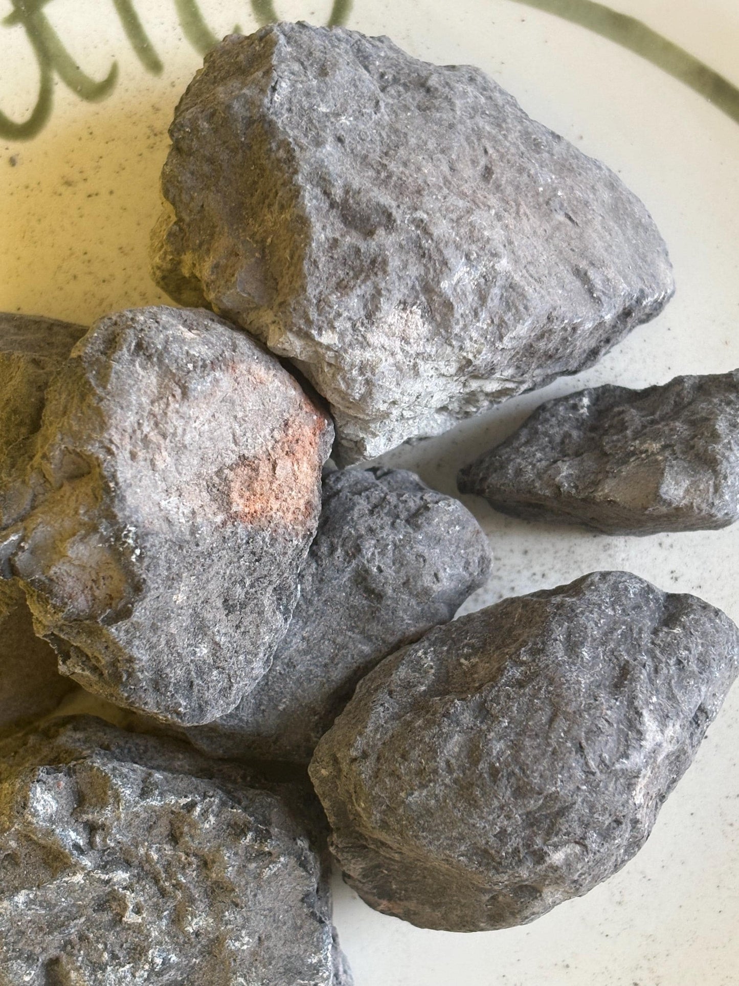 Blackhall Clay - Hard crunch & smoky earth notes